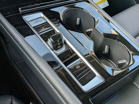 New 2026 Volkswagen Atlas SE AWD/4WD image 24