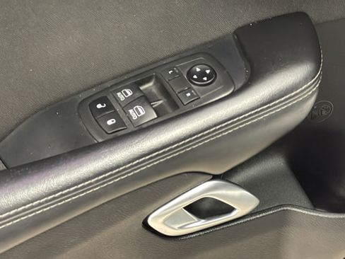 Used 2019 Dodge Challenger SXT RWD image 20