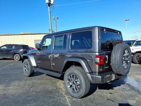 New 2026 Jeep Wrangler Sahara image 4