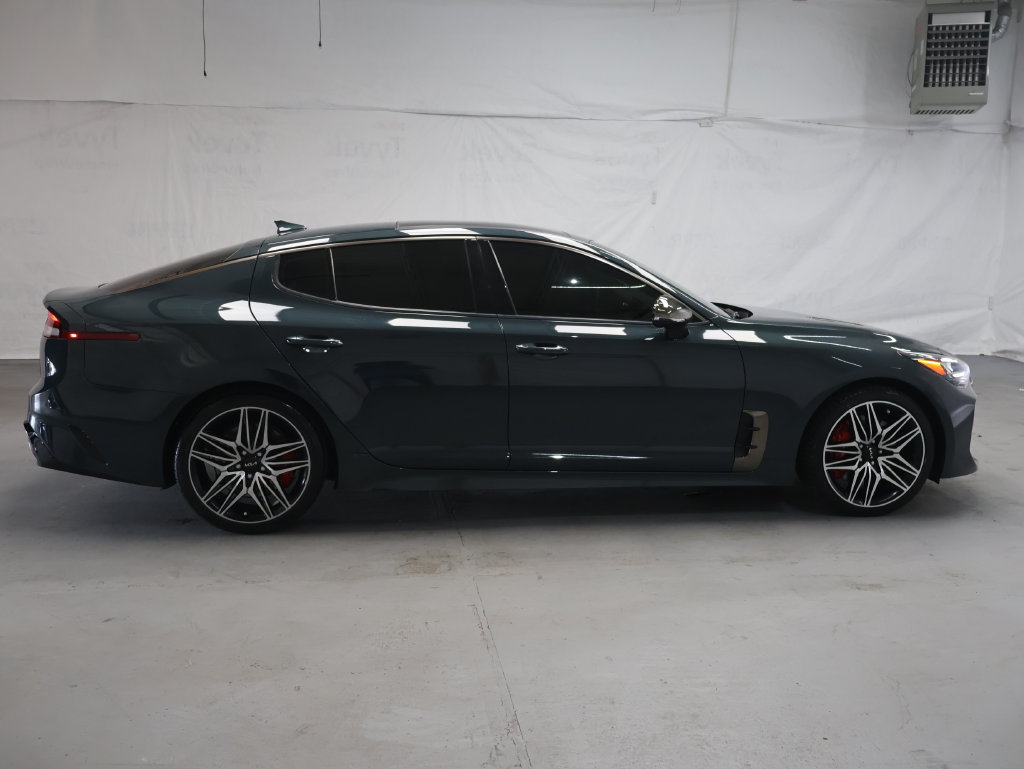 Used 2022 Kia Stinger GT1 RWD image 8