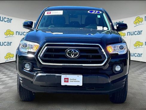 Used 2023 Toyota Tacoma SR5 AWD/4WD image 2