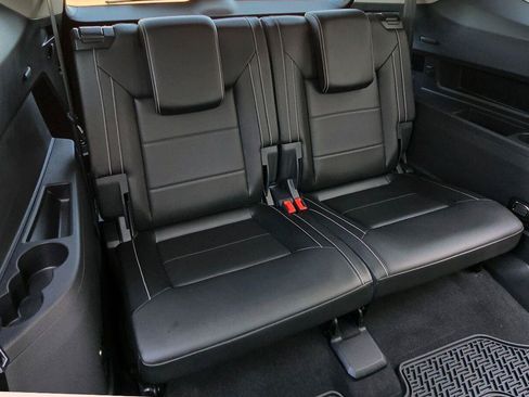 Certified 2023 Volkswagen Atlas SEL R-Line AWD/4WD image 57