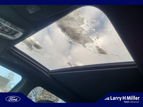 Used 2024 RAM 1500 Limited image 32