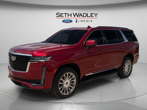 Used 2021 Cadillac Escalade Premium Luxury AWD/4WD image 3
