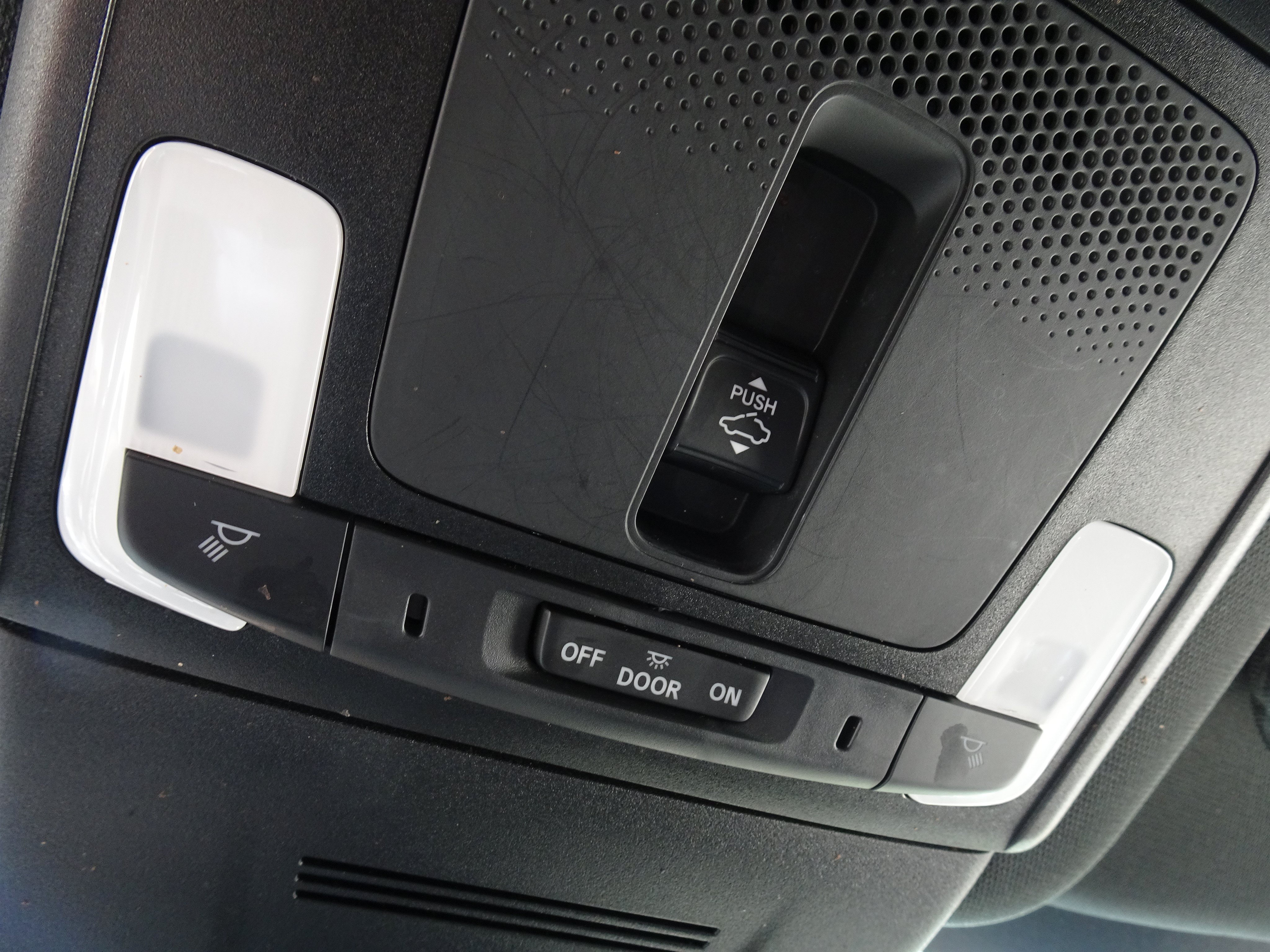 Used 2024 Honda CR-V Sport Touring image 23