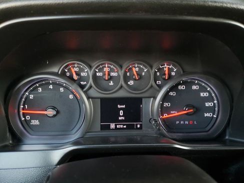 Used 2021 Chevrolet Silverado 2500 W/T w/ WT Convenience Package AWD/4WD image 13