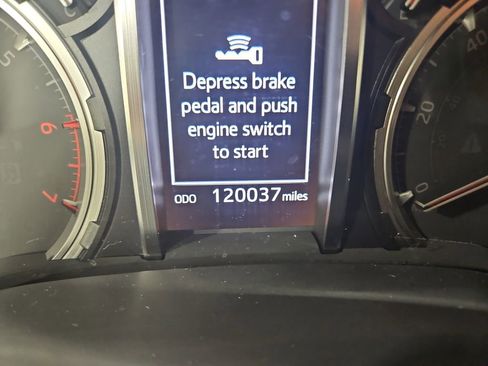 Used 2021 Toyota 4Runner TRD Off-Road Premium w/ Moonroof Package image 16