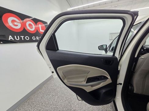 Used 2022 Ford EcoSport S AWD/4WD image 29