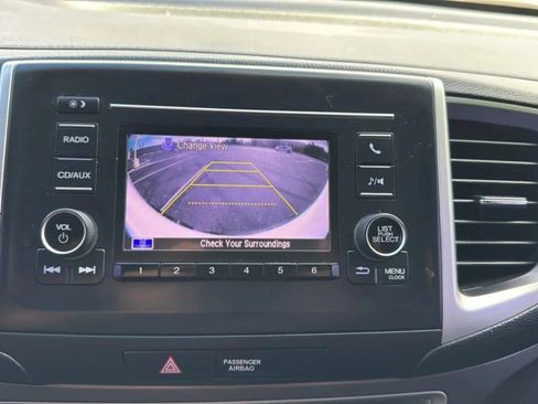Used 2018 Honda Ridgeline Sport image 15
