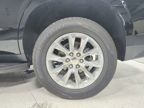 Used 2024 Chevrolet Tahoe Premier AWD/4WD image 53