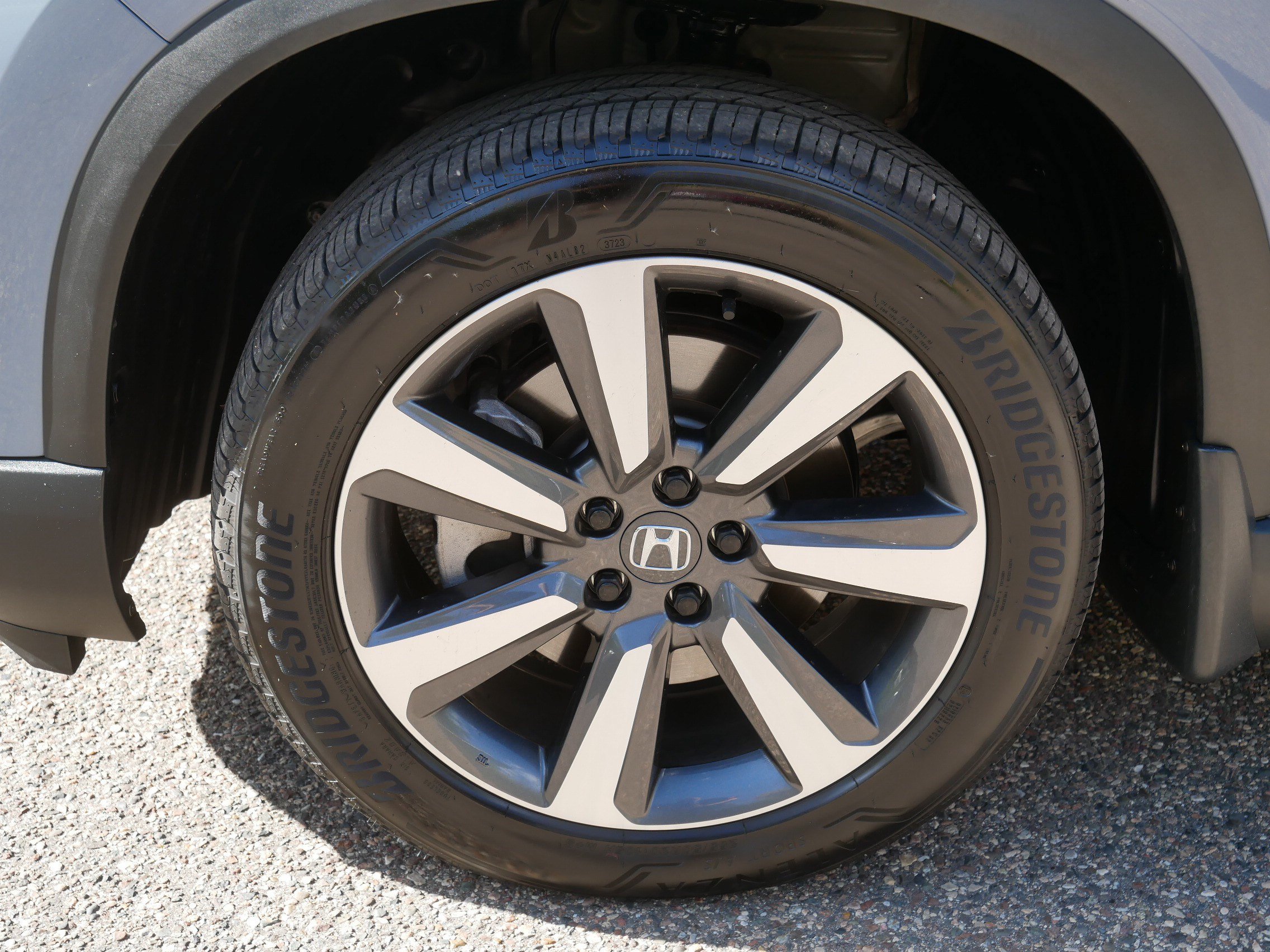 Used 2024 Honda Pilot Touring image 15