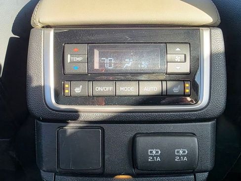 Used 2020 Subaru Ascent Limited w/ Popular Package #2A image 29