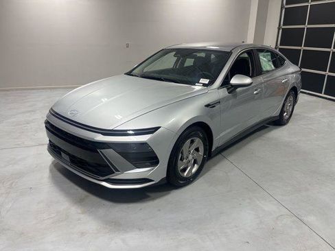 New 2026 Hyundai Sonata SE image 3