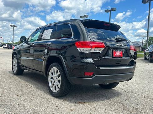 Used 2017 Jeep Grand Cherokee Limited w/ Luxury Group II AWD/4WD image 3