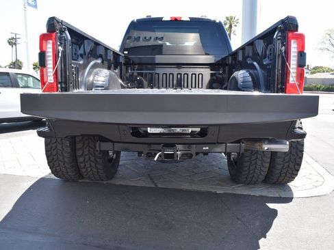 Used 2025 Ford F450 Lariat w/ FX4 Off-Road Package image 14