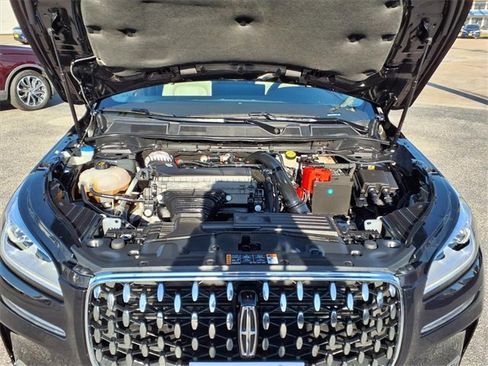 Certified 2023 Lincoln Corsair Reserve w/ Equipment Group 201A image 3