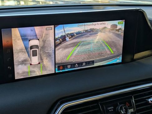 New 2025 Nissan Armada SL w/ Captain's Chari Seat Package image 23