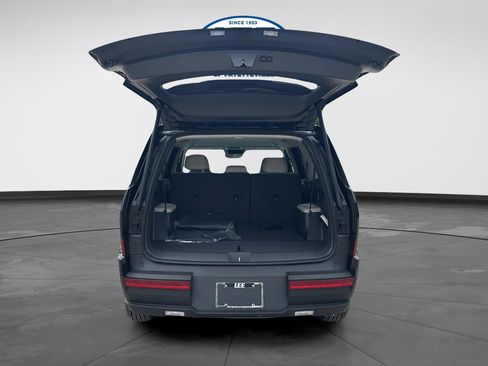 New 2026 Hyundai Santa Fe SE FWD image 17