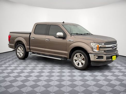 Used 2019 Ford F150 Lariat RWD image 7
