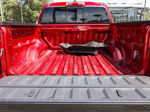 Used 2024 GMC Canyon AT4 w/ Canyon Safety Plus Package AWD/4WD image 26