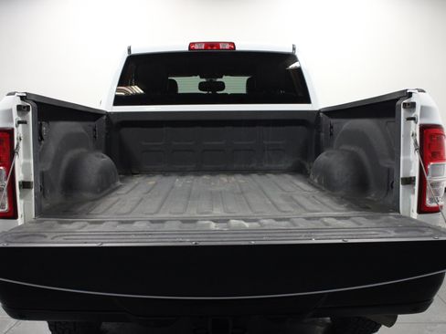 Used 2022 RAM 2500 Tradesman AWD/4WD image 14