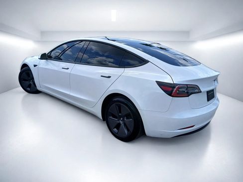 Used 2023 Tesla Model 3 Standard Range RWD image 5