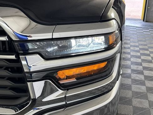 Certified 2026 RAM 2500 Big Horn AWD/4WD image 51