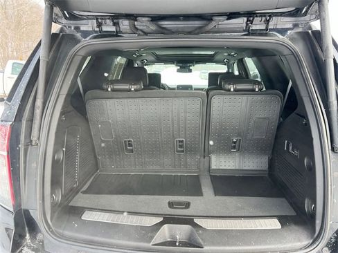 Used 2023 Chevrolet Tahoe Z71 w/ Luxury Package image 27