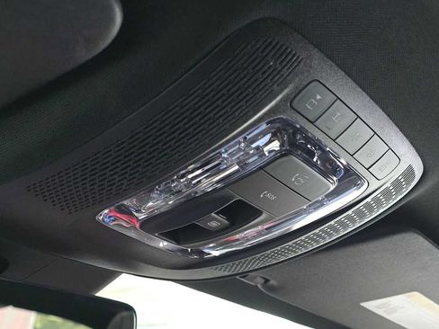 Used 2024 Mercedes-Benz CLA 35 AMG 4MATIC image 32