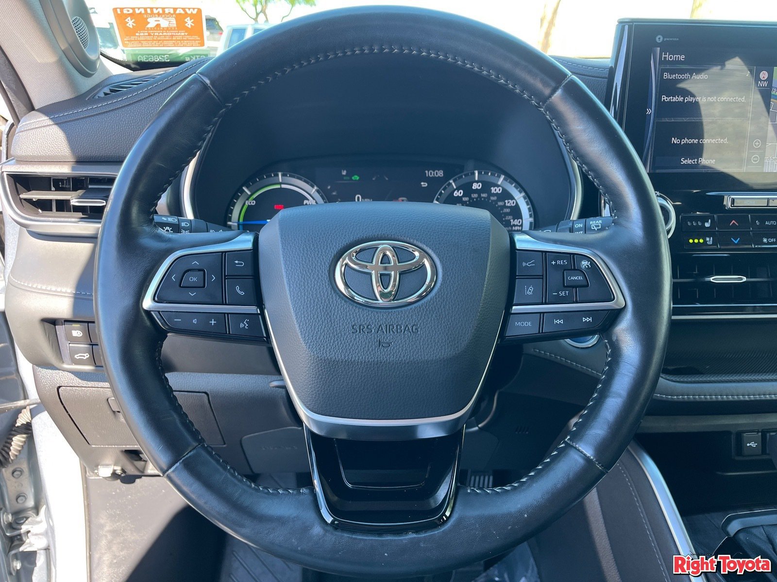 Certified 2021 Toyota Highlander Limited AWD/4WD image 22