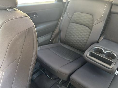 Used 2026 Nissan Pathfinder SV AWD/4WD image 32