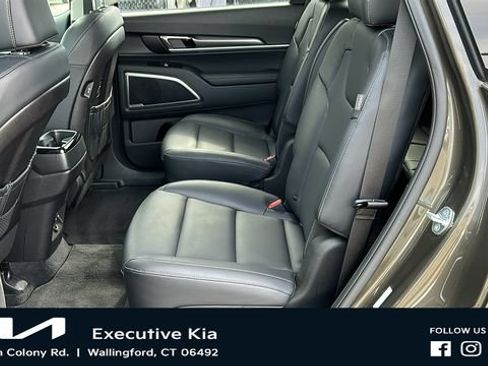 Used 2025 Kia Telluride S AWD/4WD image 24