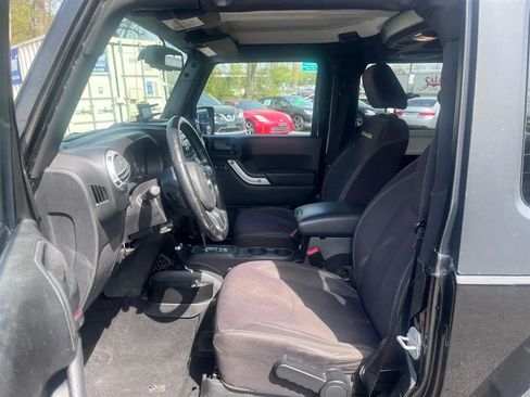 Used 2013 Jeep Wrangler Sahara w/ Connectivity Group image 10