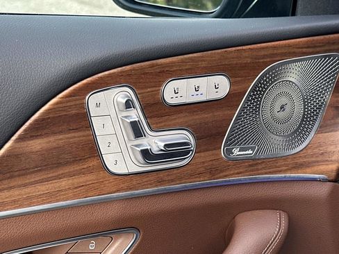 Certified 2025 Mercedes-Benz GLE 350 4MATIC image 18