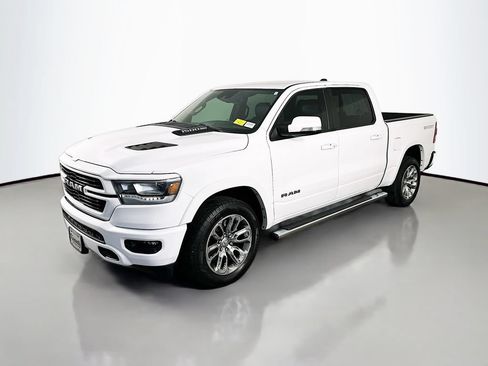 Used 2021 RAM 1500 Laramie w/ Sport Appearance Package AWD/4WD image 3
