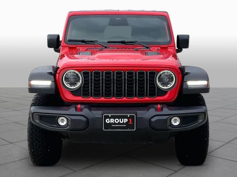 Used 2026 Jeep Wrangler Unlimited Rubicon AWD/4WD image 4