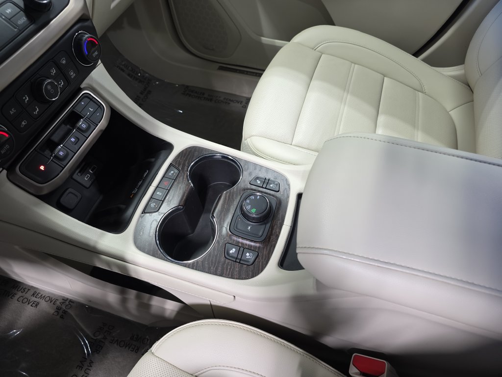 Used 2023 GMC Acadia Denali w/ Denali Ultimate Package AWD/4WD image 27