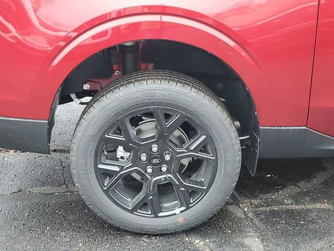 New 2025 Ford Maverick XLT w/ XLT Luxury Package image 30