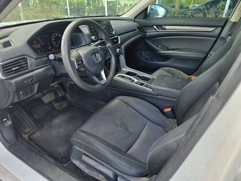 Used 2019 Honda Accord Hybrid image 14