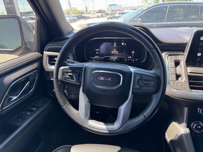 Used 2022 GMC Yukon SLT AWD/4WD image 10