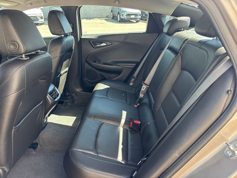 Used 2024 Chevrolet Malibu LT image 25