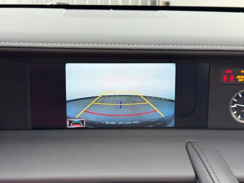 Used 2023 Lexus LC 500 Convertible image 30