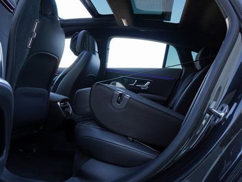 Used 2024 Mercedes-Benz EQS 450+ 4MATIC Sedan image 32