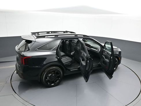 Certified 2025 Kia Sorento SX Prestige image 47