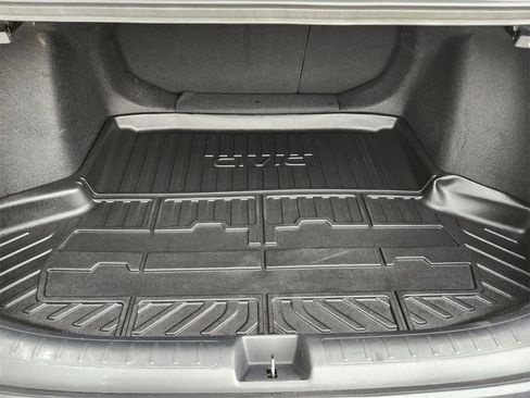 Certified 2024 Honda Civic Touring image 31