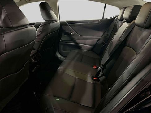 Certified 2021 Lexus ES 250 w/ Premium Package image 15