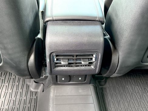 Used 2023 Lincoln Corsair AWD w/ Equipment Group 101A image 21