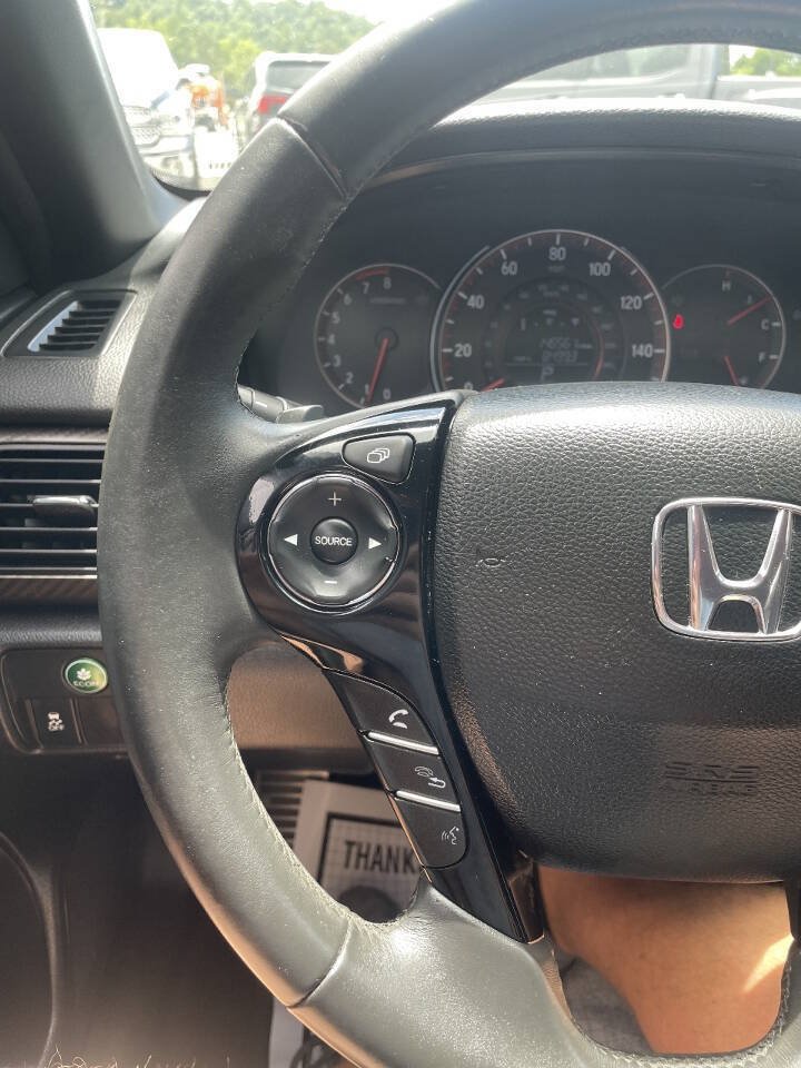 Used 2017 Honda Accord Sport image 22
