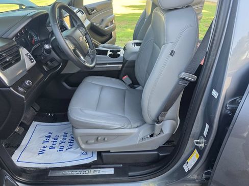 Used 2018 Chevrolet Tahoe LT RWD image 16