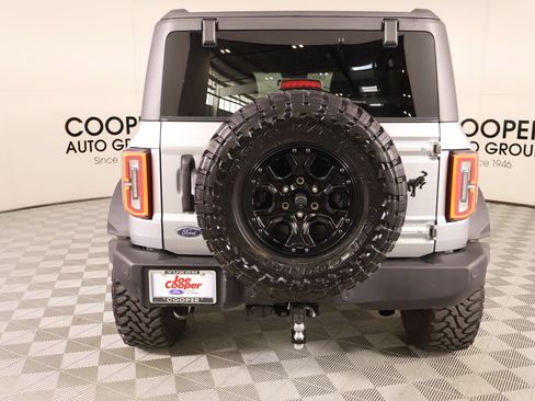 Used 2024 Ford Bronco Wildtrak AWD/4WD image 23